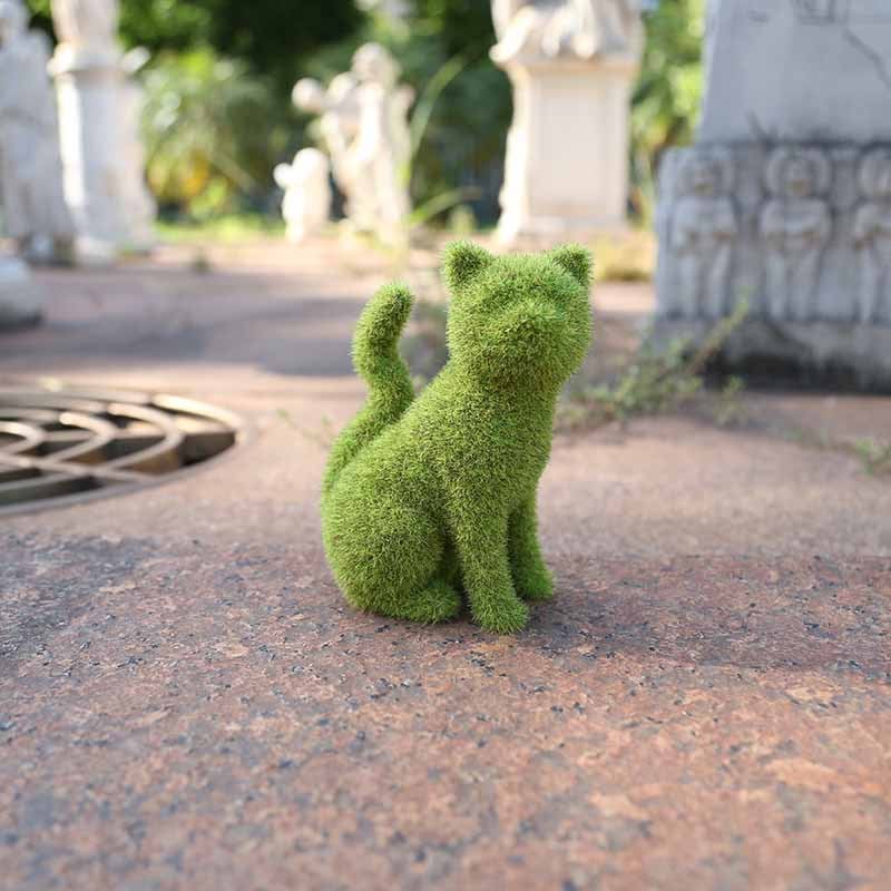 Decorative Peeing Dog Topiary And Other Animals-Handmade