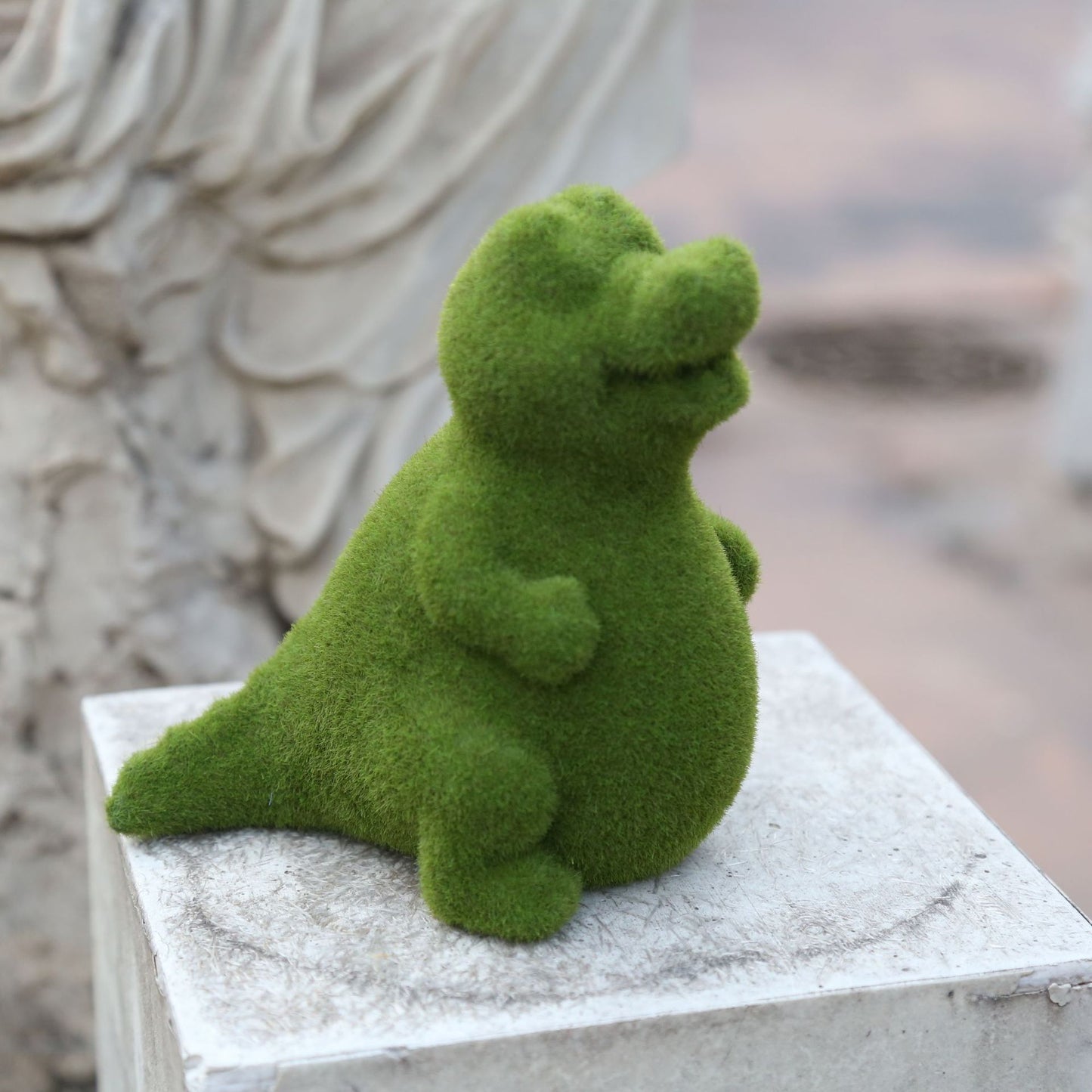 🔥🐕Decorative Peeing Dog Topiary