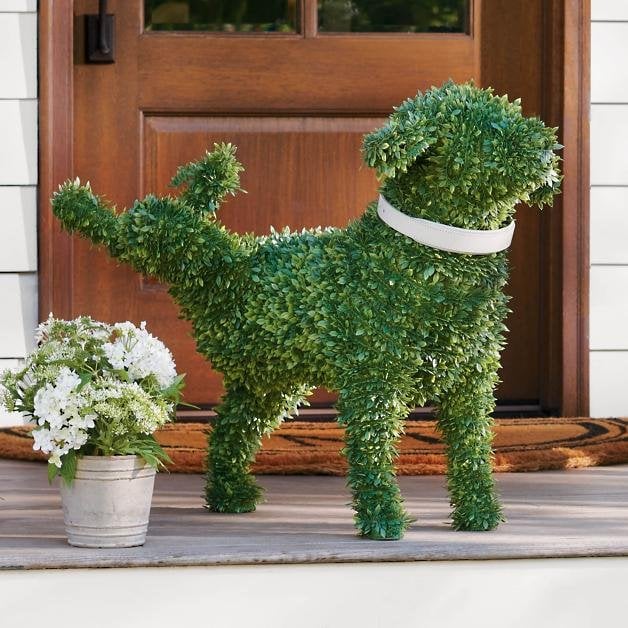 🔥🐕Decorative Peeing Dog Topiary