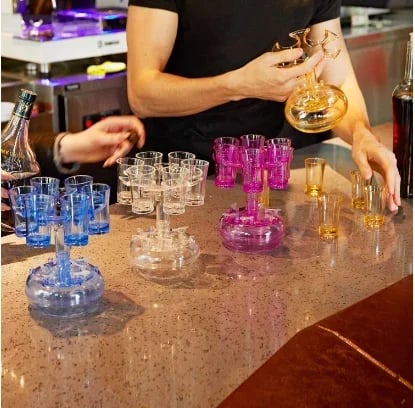 🌈 Hot-sale🥂 6 Shot Glass Dispenser and Holder