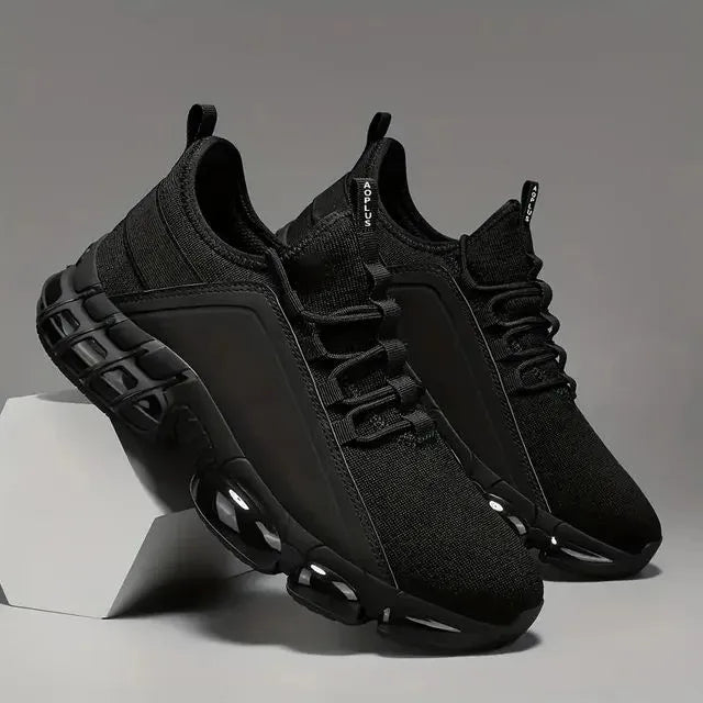 Men's Lightweight Breathable Low-Top Running Shoes