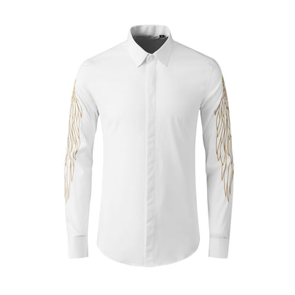 Long-sleeved shirt with gold wings on the sleeves