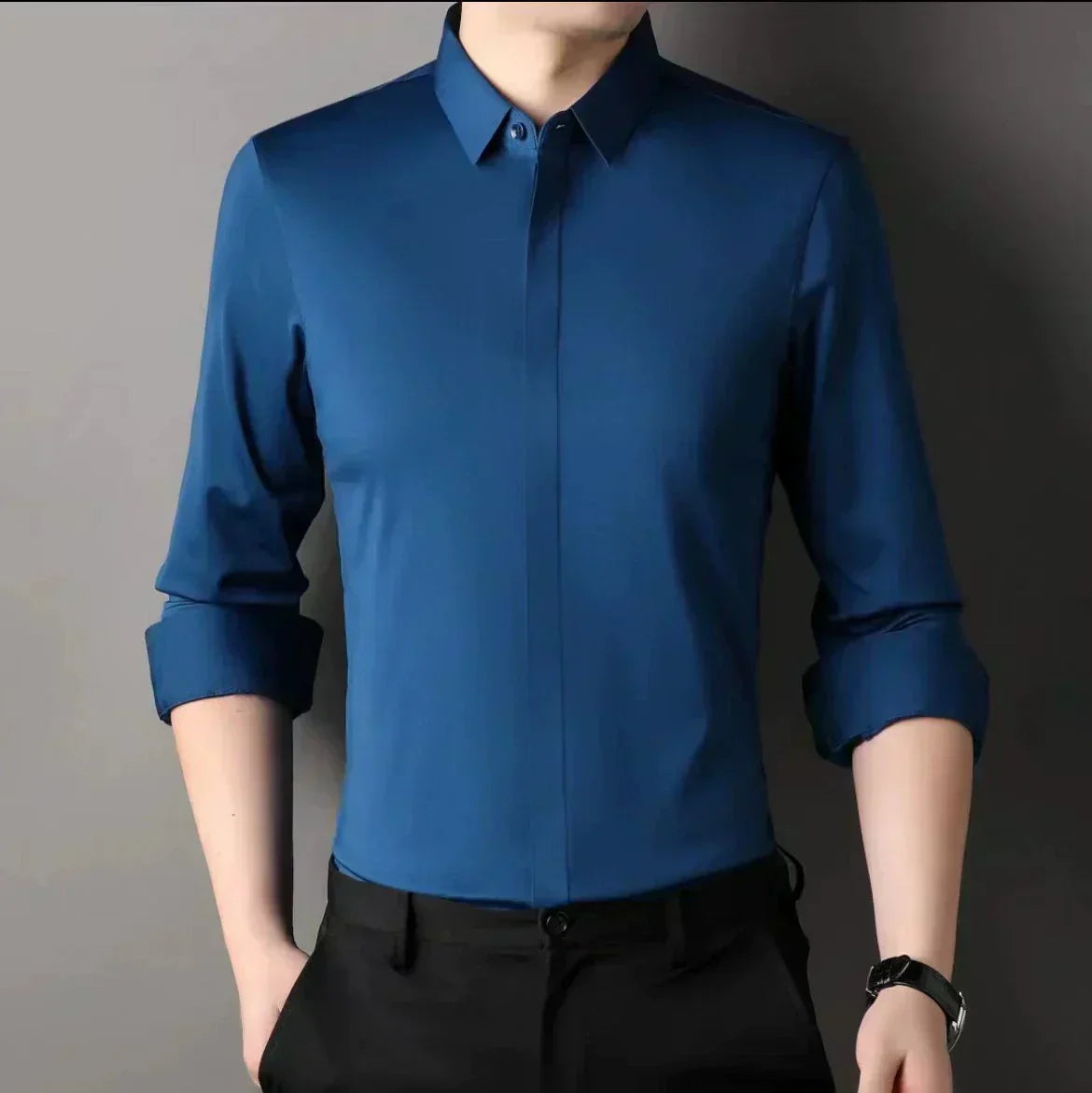 Men's Wrinkle-Free Button-Down Shirt