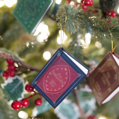 Decorating an advent calendar