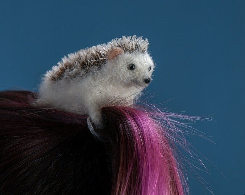 Felted animal hairpin